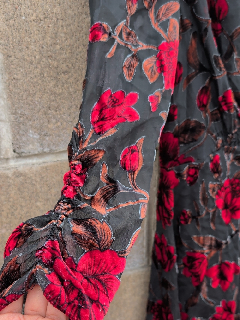ASTR the Label Floral Velvet Burnout Midi Dress Size XS - Picture 5 of 6